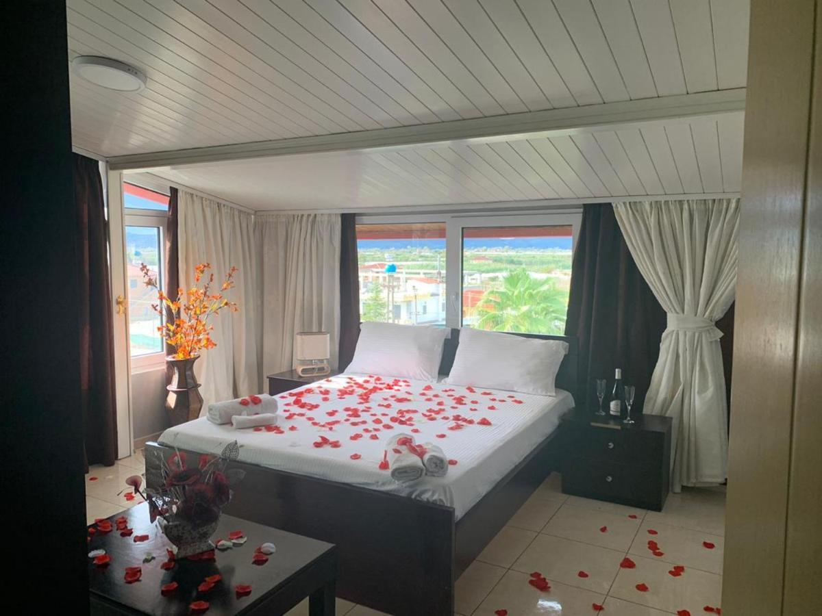 Hotel Anxhelo Stalin 외부 사진